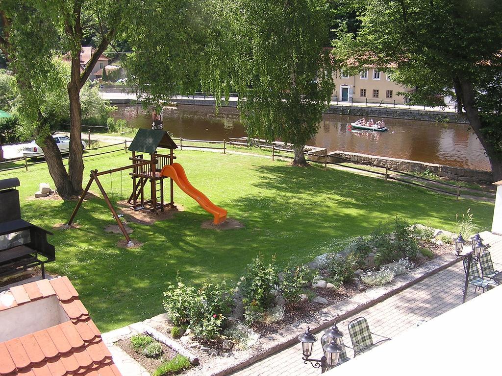 Hotel Ruze Rožmberk nad Vltavou Exterior foto