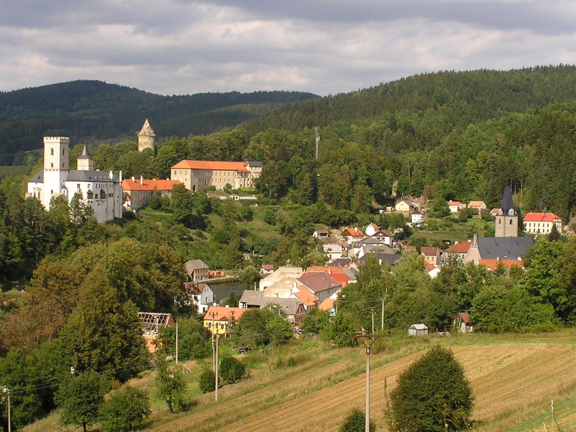 Hotel Ruze Rožmberk nad Vltavou Exterior foto